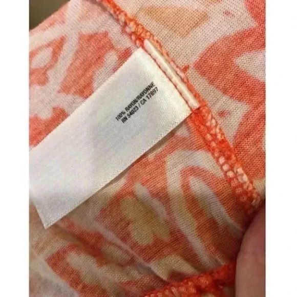 Old navy top size medium orange white floral tie - Picture 9 of 9